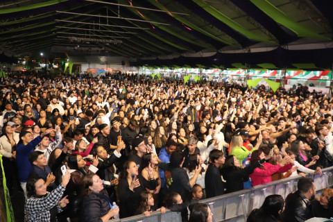 Festa da Uva e Expo Caqui 2026 tem abertura marcada por inovação, organização e grande público